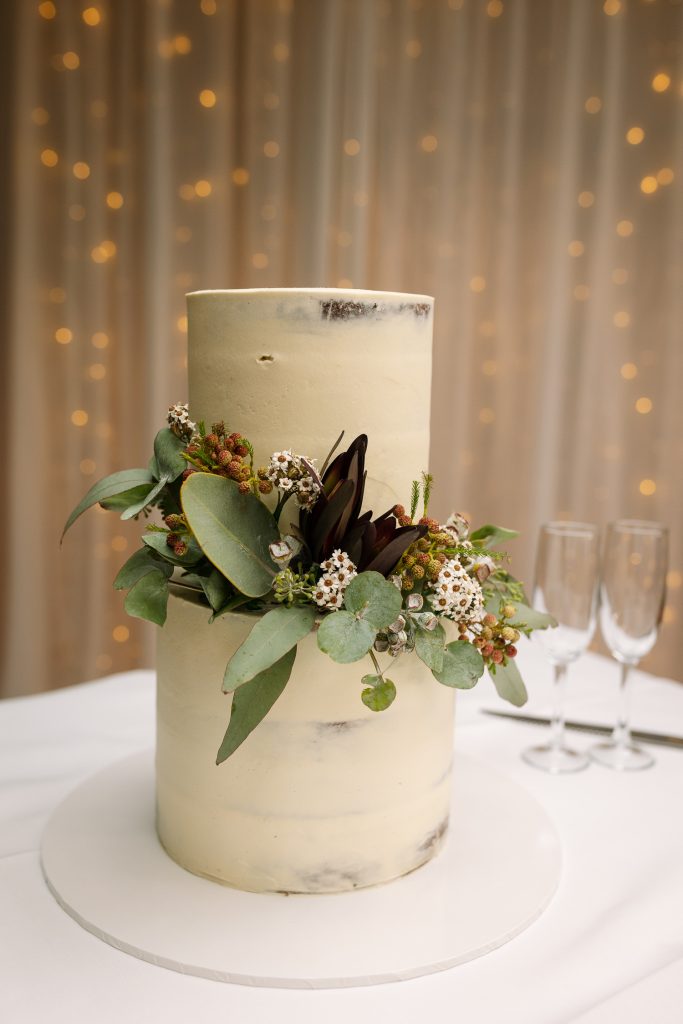 wedding cake at raffertys resort during the wedding reception