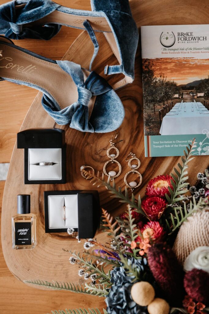 ladies accessories broke wedding