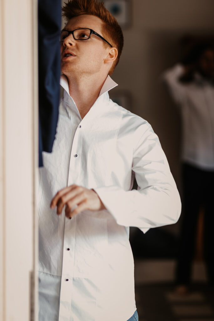 Groom getting ready in Wagga Wagga