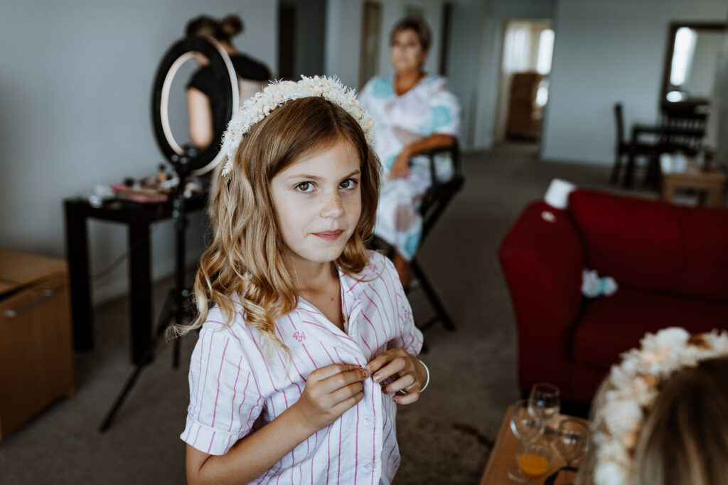 Bride getting ready with her family at the house in Port Macquarie