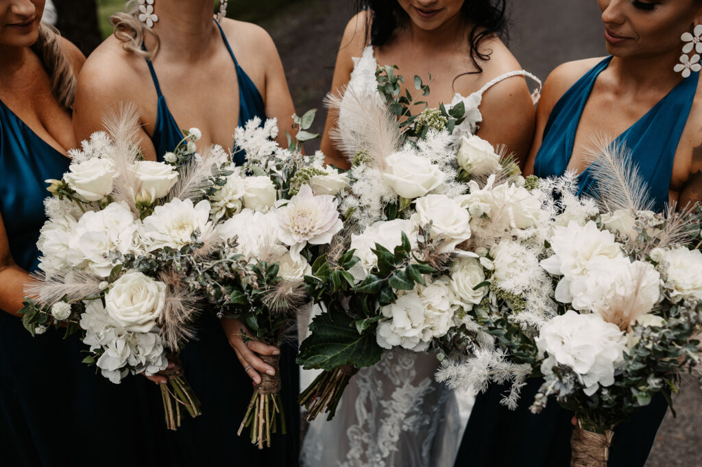 bridesmaids florals hunter valley